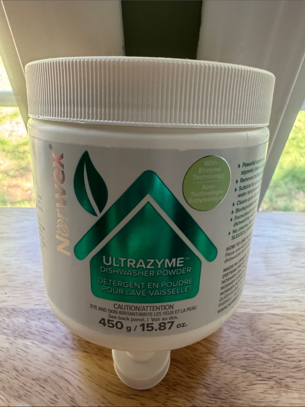 Norwex Ultrazyme Dishwasher Powder in White and Teal